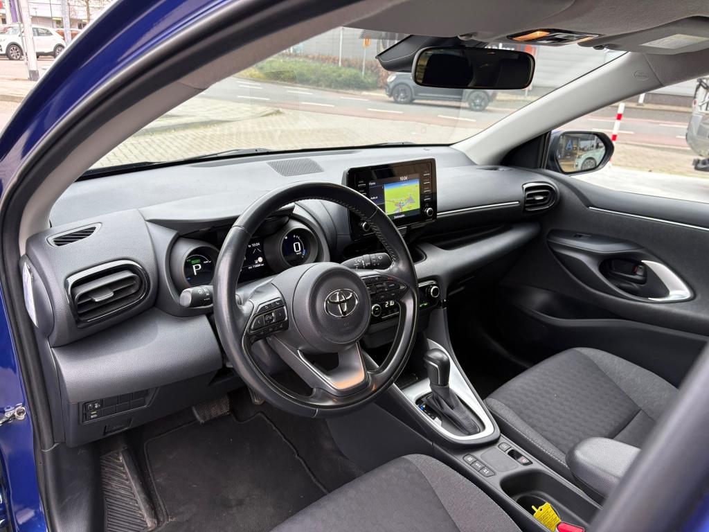 Toyota Yaris 1.5 hybrid dynamic