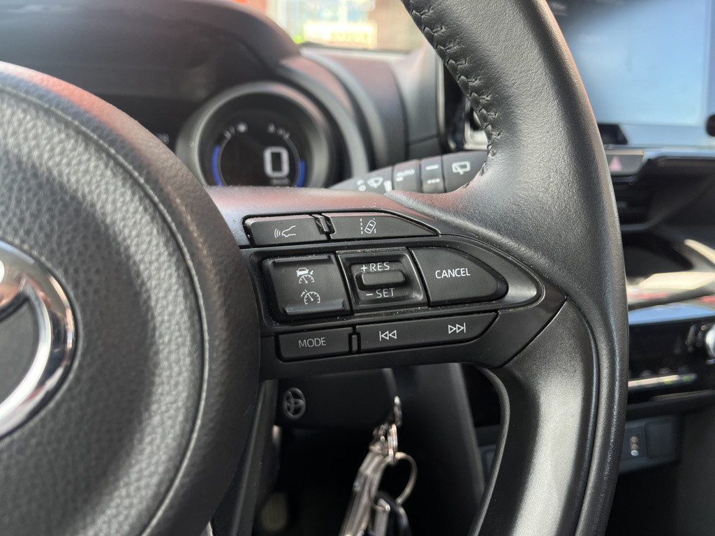 Toyota Yaris Cross 1.5 hybrid comfort | carplay | camera | acc | climate