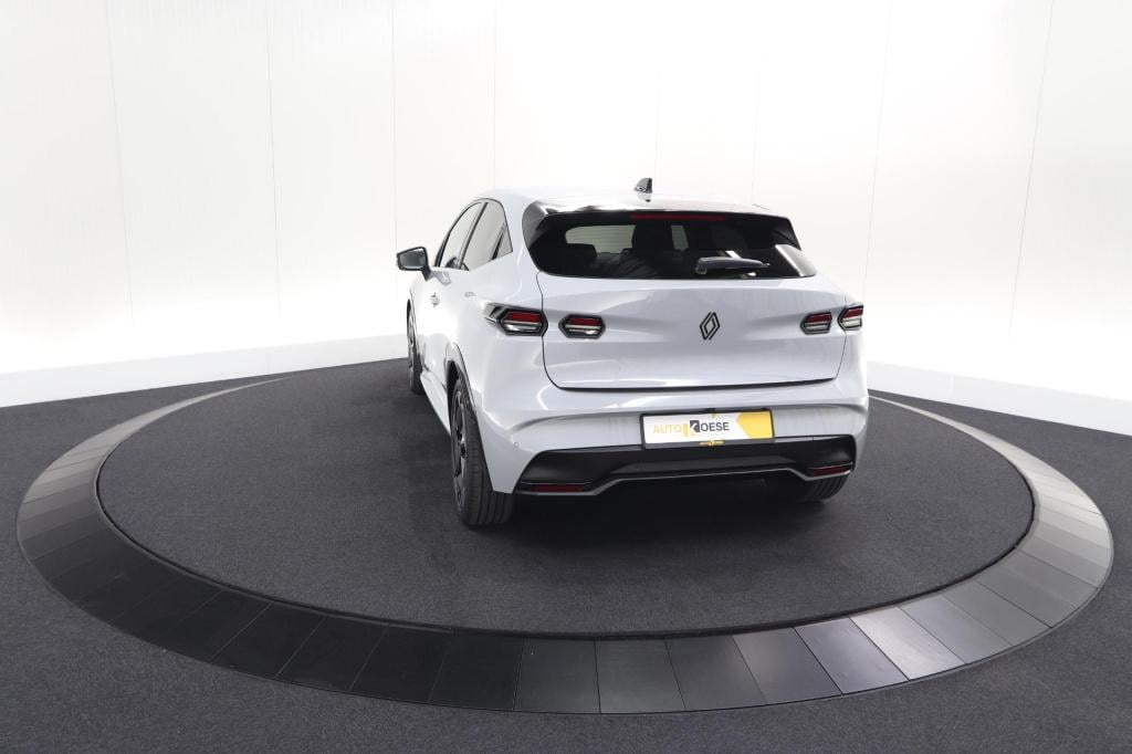 Renault Clio 1.8 hybrid 160 techno | nieuw model | 360 camera | dodehoekdet