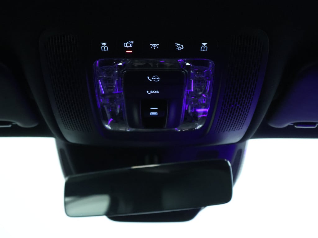Mercedes-Benz A-Klasse 180 business solution amg | panoramadak | sfeerverli