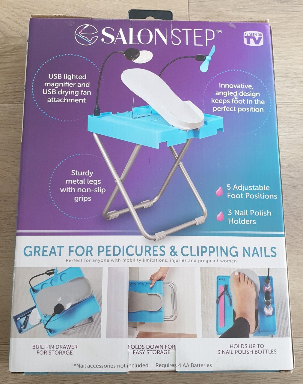 Salonstep voor nagels met droogblazer, voetbed, lamp, nagellakhouders