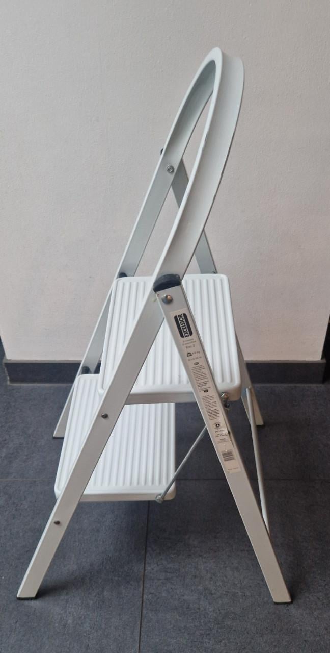 Excelsior huidhoudtrap, 2 treden