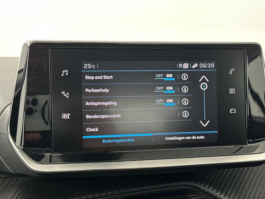 Peugeot 2008 1.2 puretech blue lease active | camera | navigatie | applecar