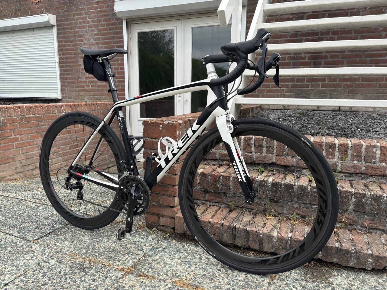 Trek Madone 5.9 OCLV Carbon (56 cm)