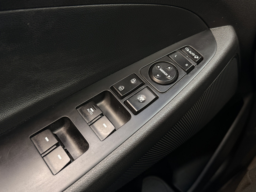 Hyundai Tucson 1.6 t-gdi comfort | stoelverwarming | achteruitrijcamera | c