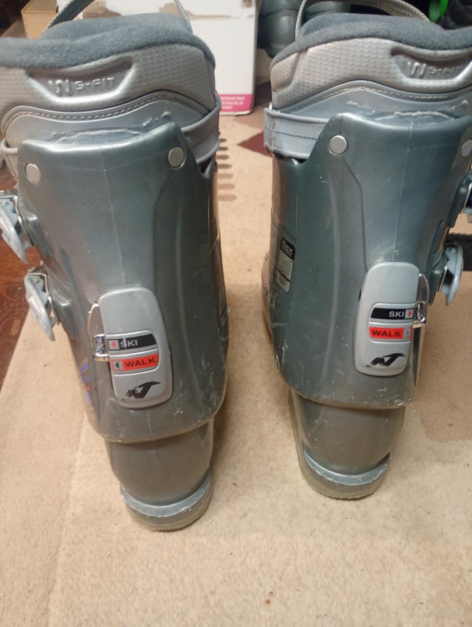 Skischoenen Nordica maat 40