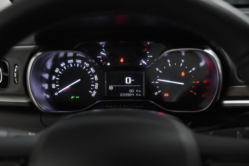 Citroen C3 puretech 82 shine | camera | stoelverwarming | apple carplay | 1