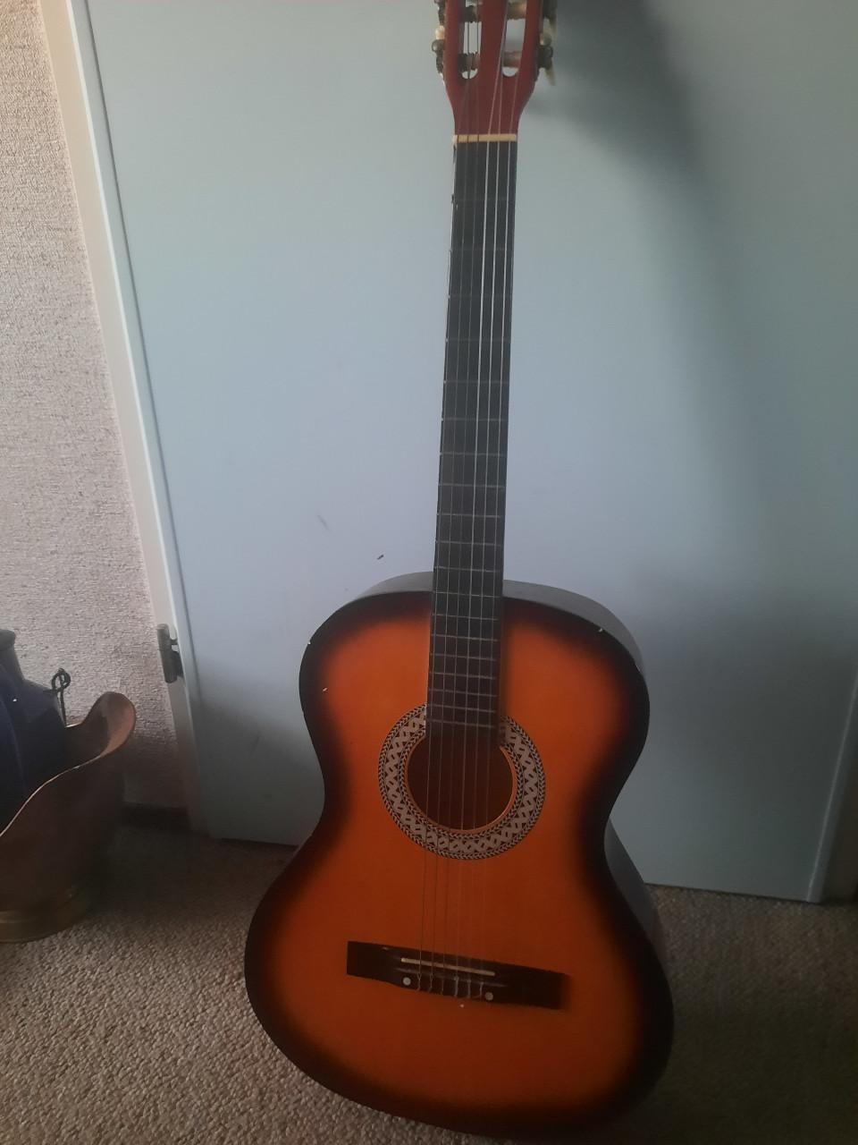 Gitaar 3*