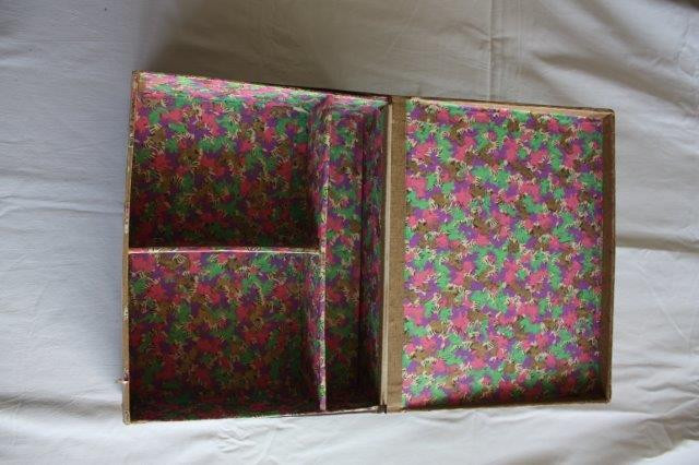 Correspondentie doos Enveloppen doos LxBxH; 30 x 24,5x 11 cm Met vakken voo
