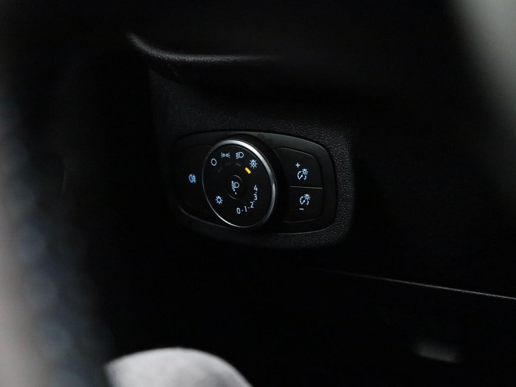 Ford Fiesta 1.0 ecoboost active | climate control | cruise control | winter