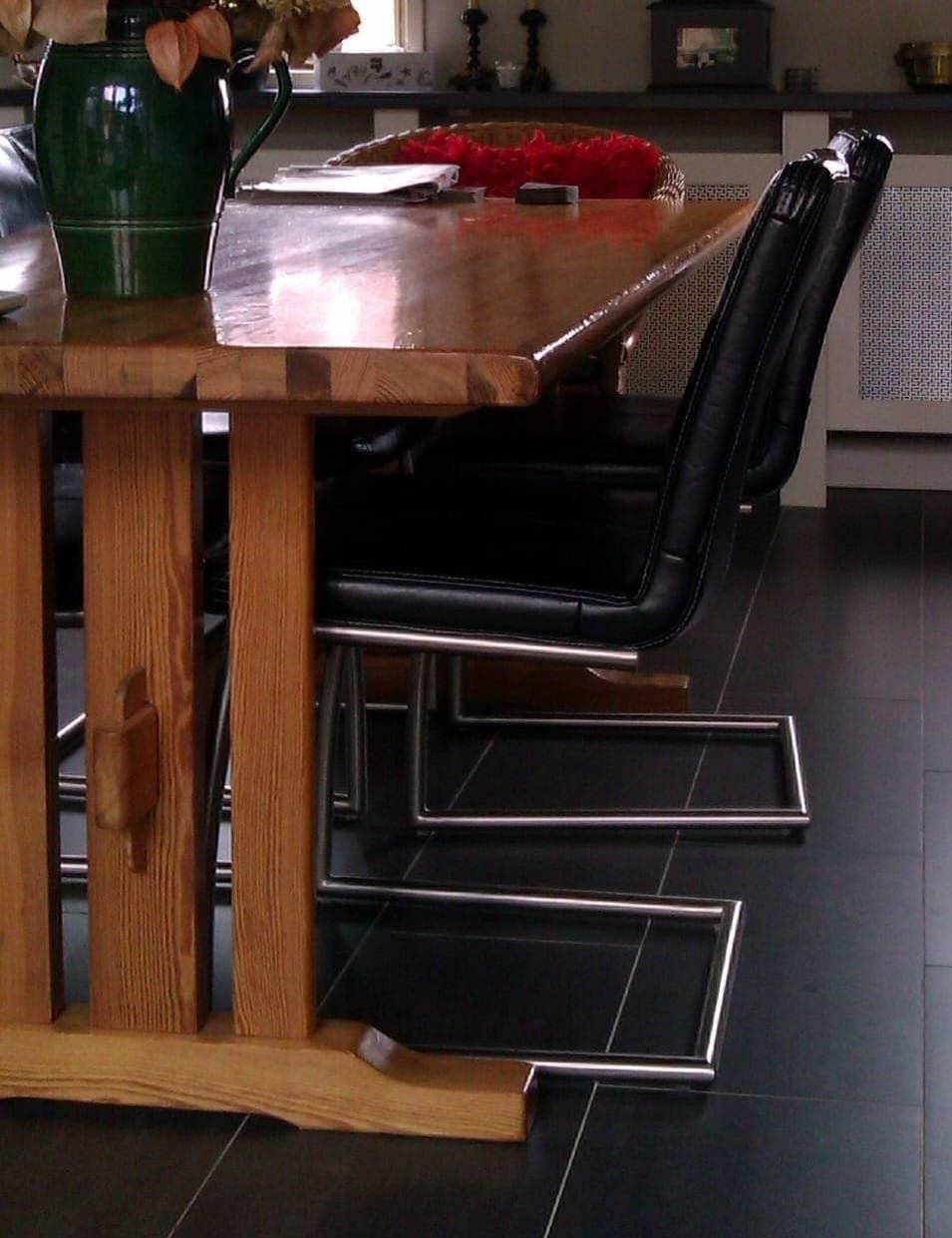 Massief grenen eettafel