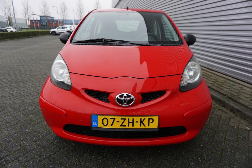 Toyota Aygo 1.0-12v