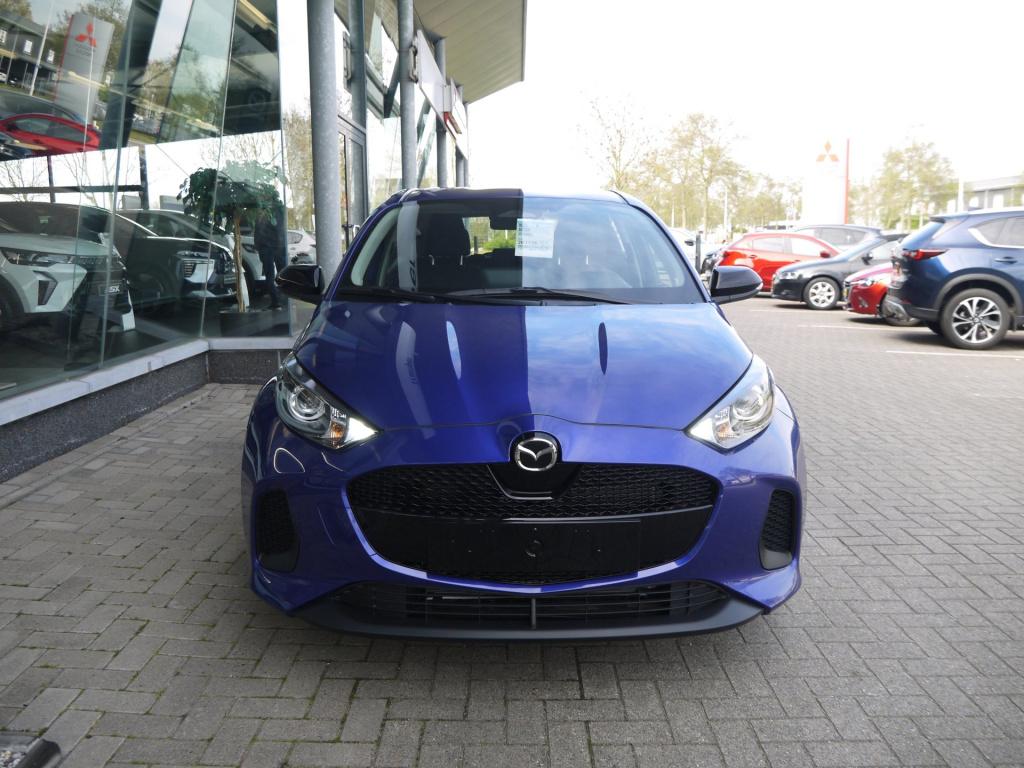 Mazda 2 Hybrid 1.5 centre-line