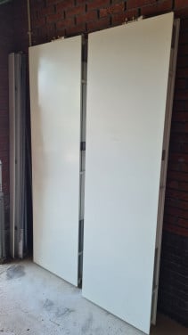 2 Wand radiatoren wit 200 x 60,5 x 10cm