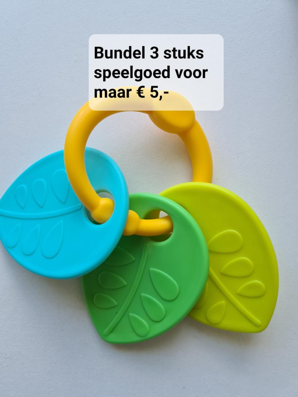 Playskool My Own Keys babyspeelgoedset met kleurrijke bladvormige rammelaar