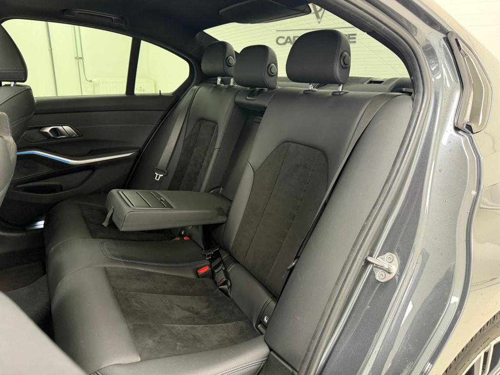 BMW 3-serie 330e m-sport | schuif/kanteldak | elektrische stoelen | verwarm