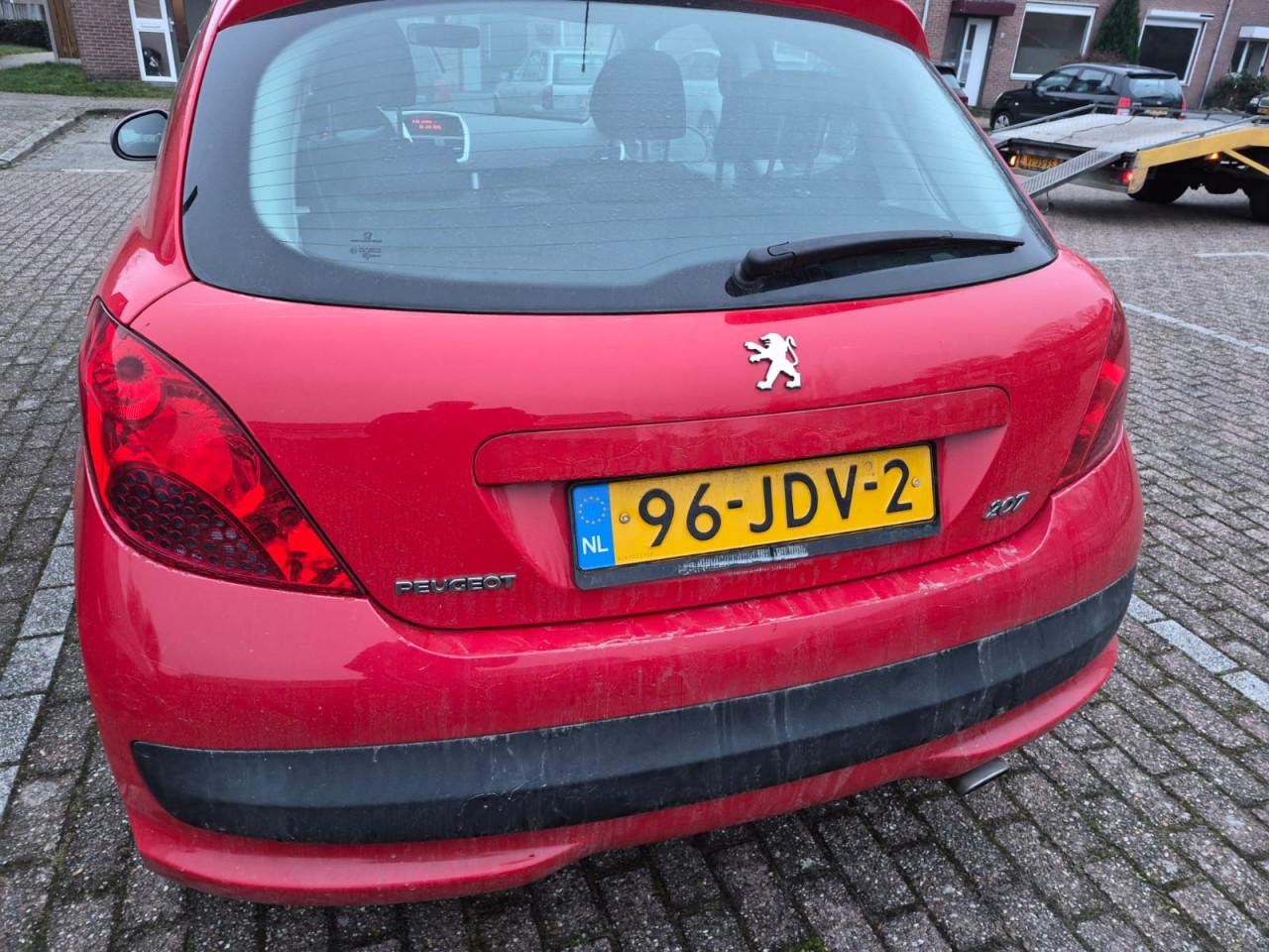 Peugeot 207+ 1.6-16V VTi  Apk 6-1-2027