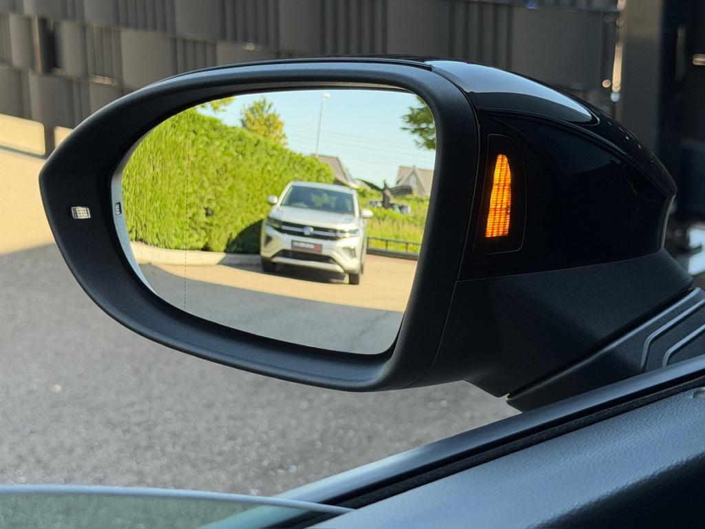 Volkswagen Golf 1.5 ehybrid 272pk gte | panoramadak | leder | 360 camera | 
