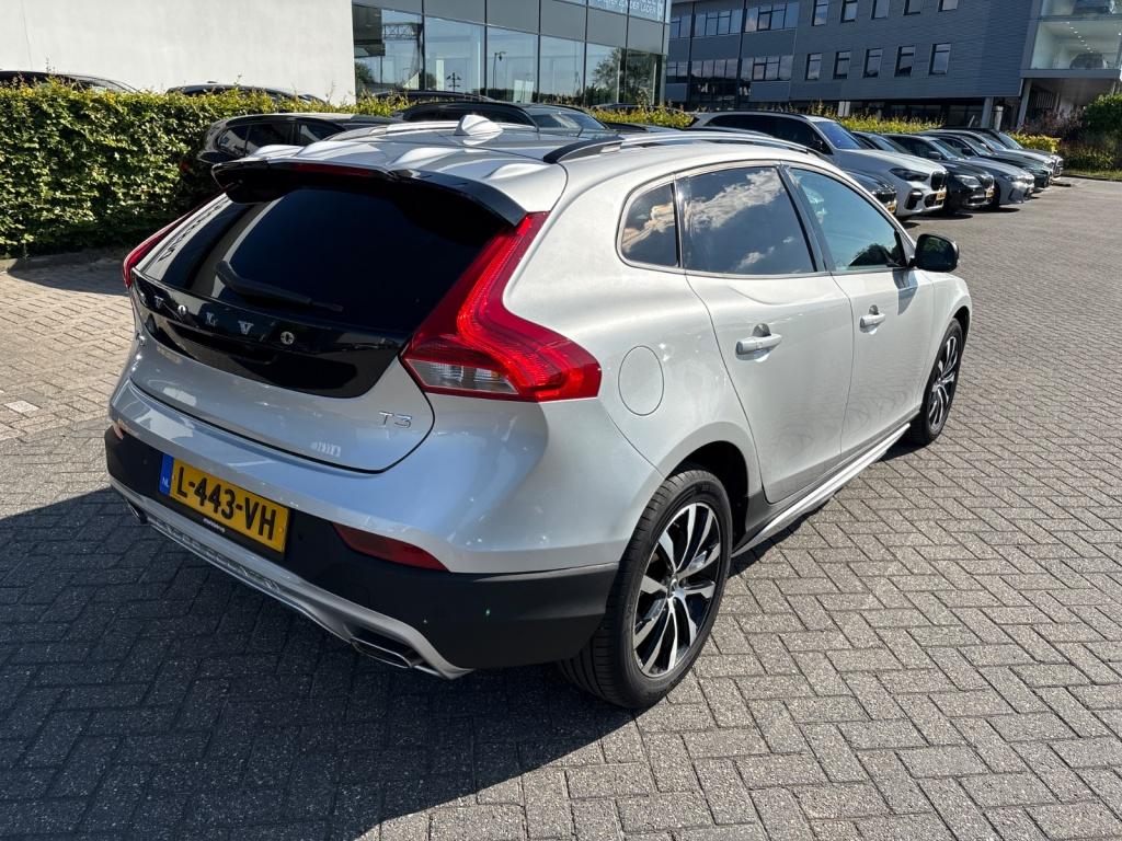 Volvo V40 cross country t3 153pk aut6 polar+ luxury| adap.cruise| pano| cam
