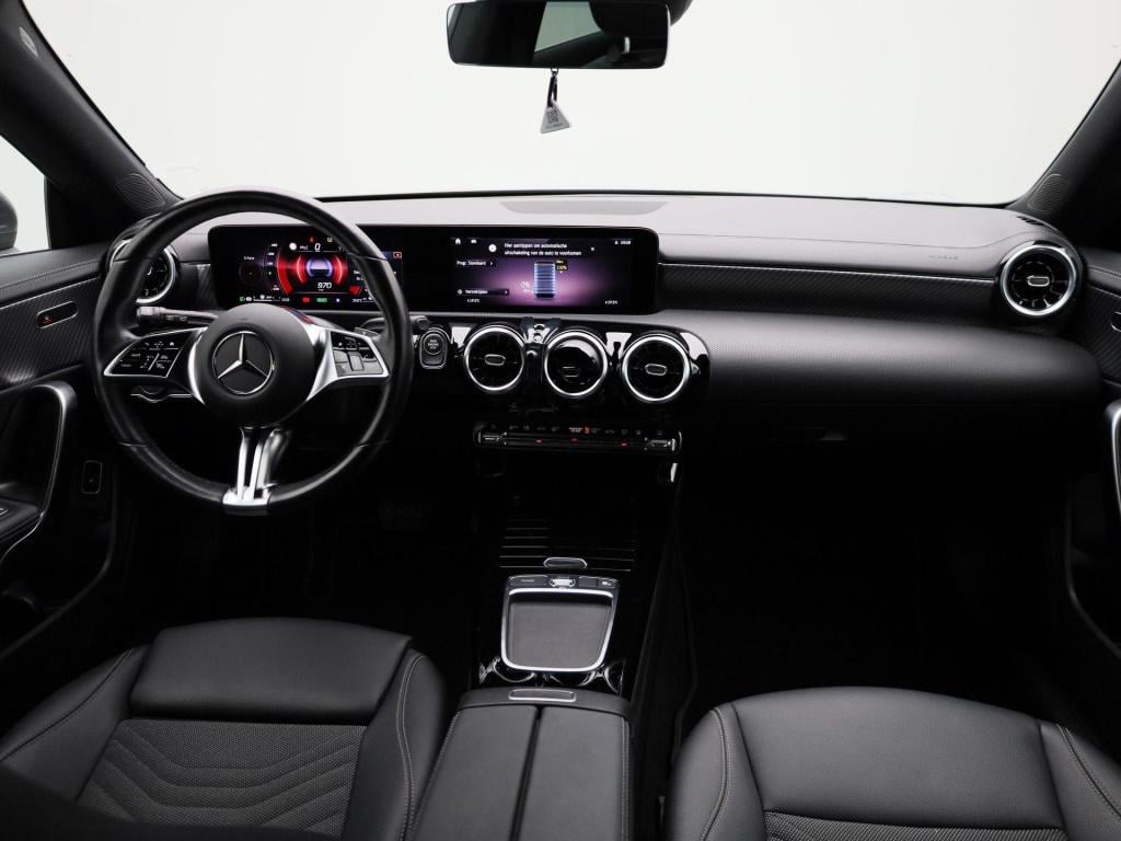 Mercedes-Benz Cla shooting brake 250 e luxury line | stuurverwarming | appl