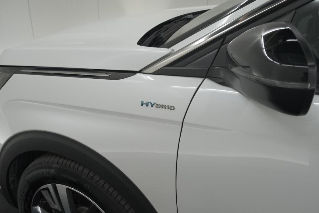 Peugeot 3008 1.6 hybrid 225 allure | camera | dodehoekdetectie | navigatie 