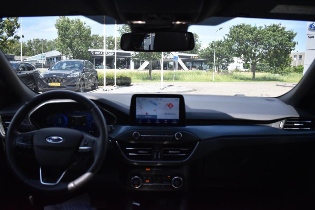 Ford Focus wagon 1.5 ecoboost active x business | automaat | 1500kg trekgew