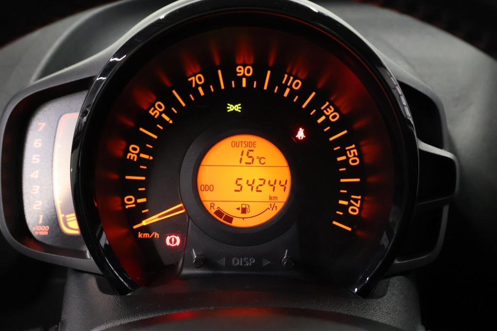 Toyota Aygo 1.0 vvt-i x-play