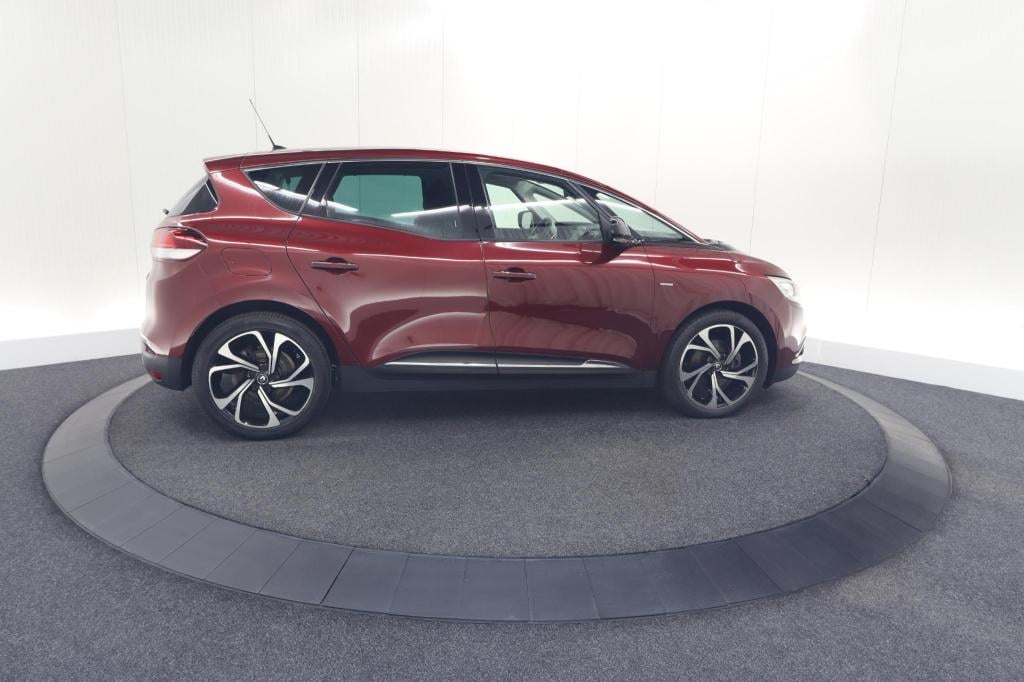 Renault Scenic tce 140 edc limited | camera | stoelverwarming | navigatie |