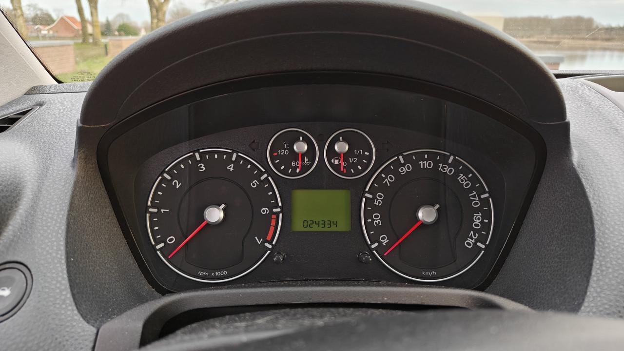 Ford Fiesta - 25000 km - APK tot oktober 2026