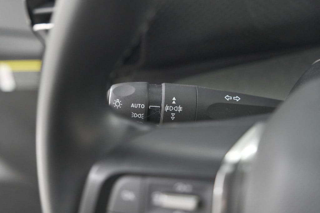 Citroen Ë-c4 shine 50 kwh | camera | pack winter | apple carplay | navigati