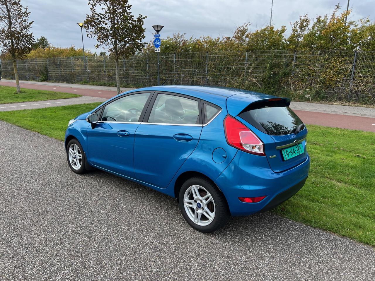 Prachtige Ford Fiesta uit 2014 met slechts 59.000 km, Automaat!!