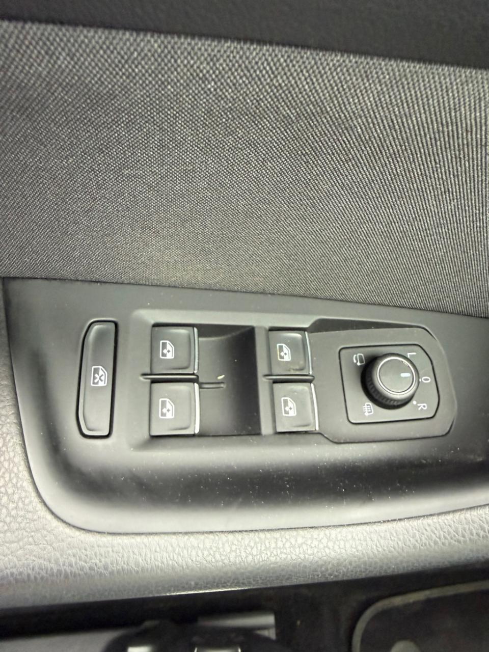 Volkswagen Passat variant 1.4 tsi phev gte business soh 93%