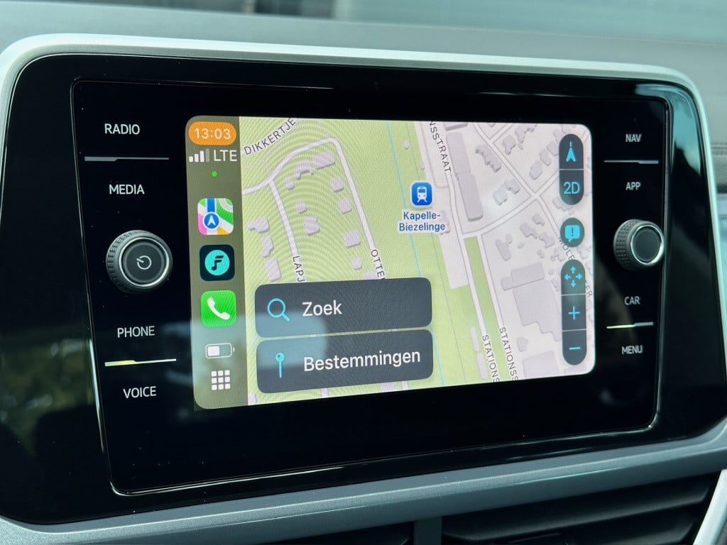 Volkswagen T-roc 1.5 tsi 150pk dsg style carplay | camera | keyless | elek.