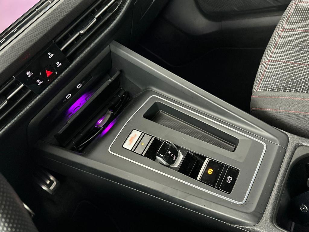 Volkswagen Golf 2.0 tsi gti | camera | harman kardon | head-up-display