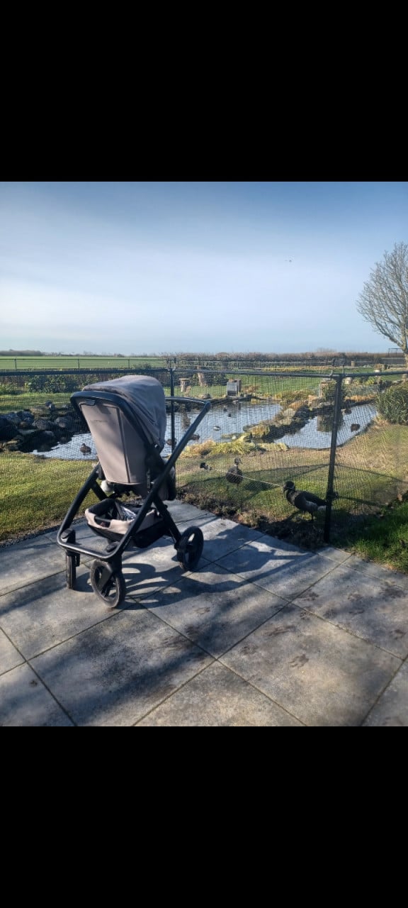 Dubatti Two kinderwagen