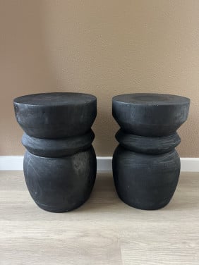 2 Houten krukjes