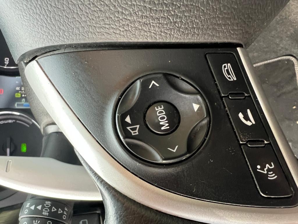 Mitsubishi Outlander phev limited edition, jaar bovag en apk, inclusief beu