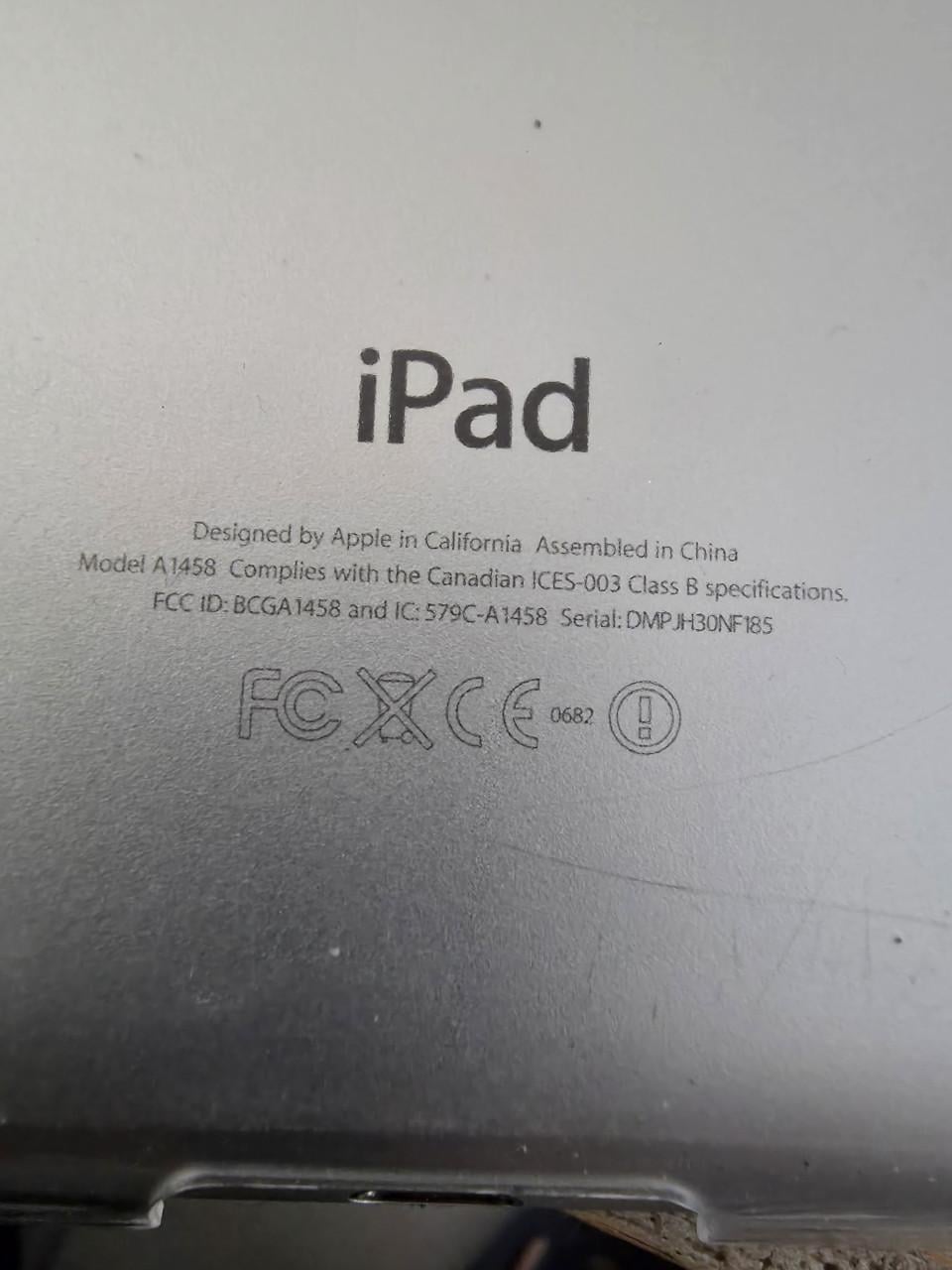 Te koop ipad model A1458  16gb