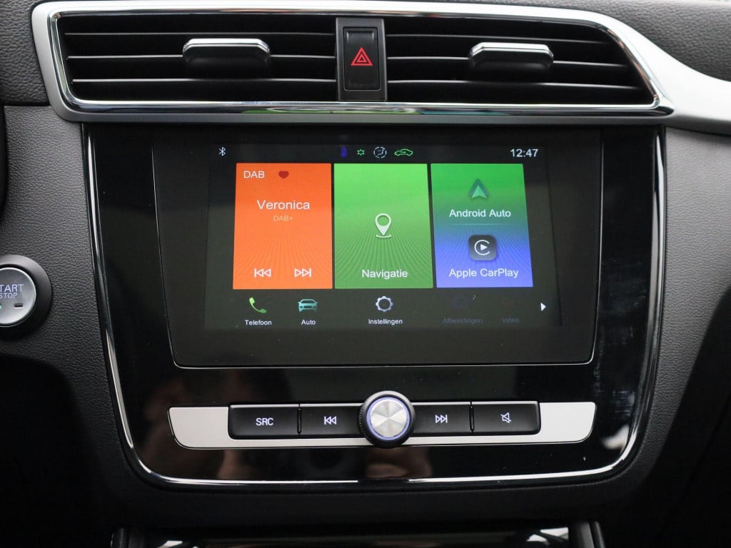 MG Zs-ev luxury 45 kwh automaat | panoramadak | leder | navigatie | airco |