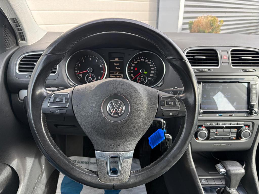 Volkswagen Golf 1.4 tsi highline/automaat/goed onderhouden/clima/lichtmetaa