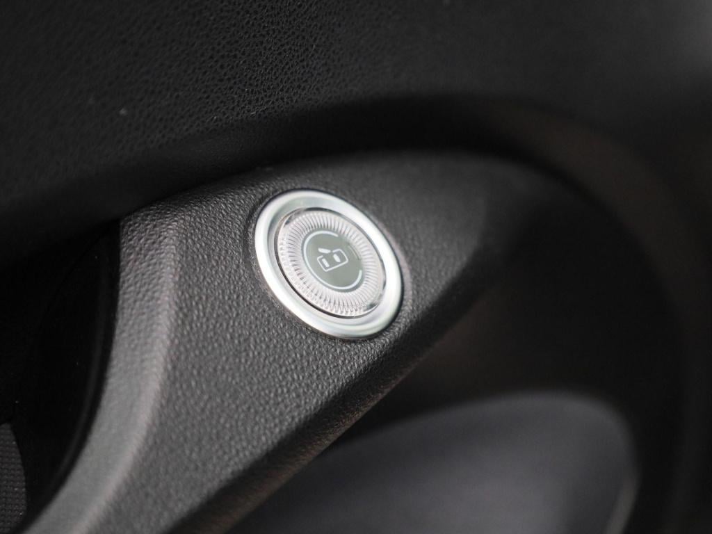 Fiat 500e icon 42 kwh | panoramadak | apple carplay / android auto | climat