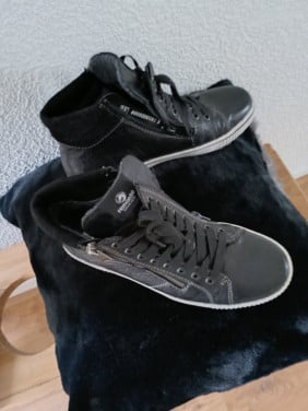 Zwarte Veterboots