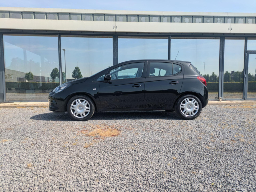 Opel Corsa 1.4 favourite | airco | cruise control | bluetooth
