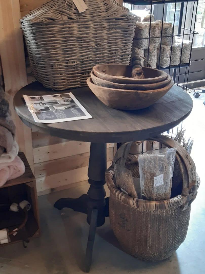 Wijntafel aura peeperkorn