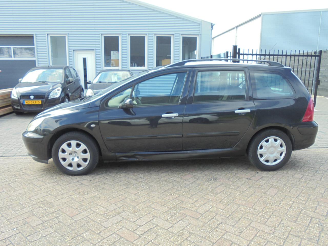 307 1.6-16V in de SW uitvoering Apk Mei 2027 leuke complete auto