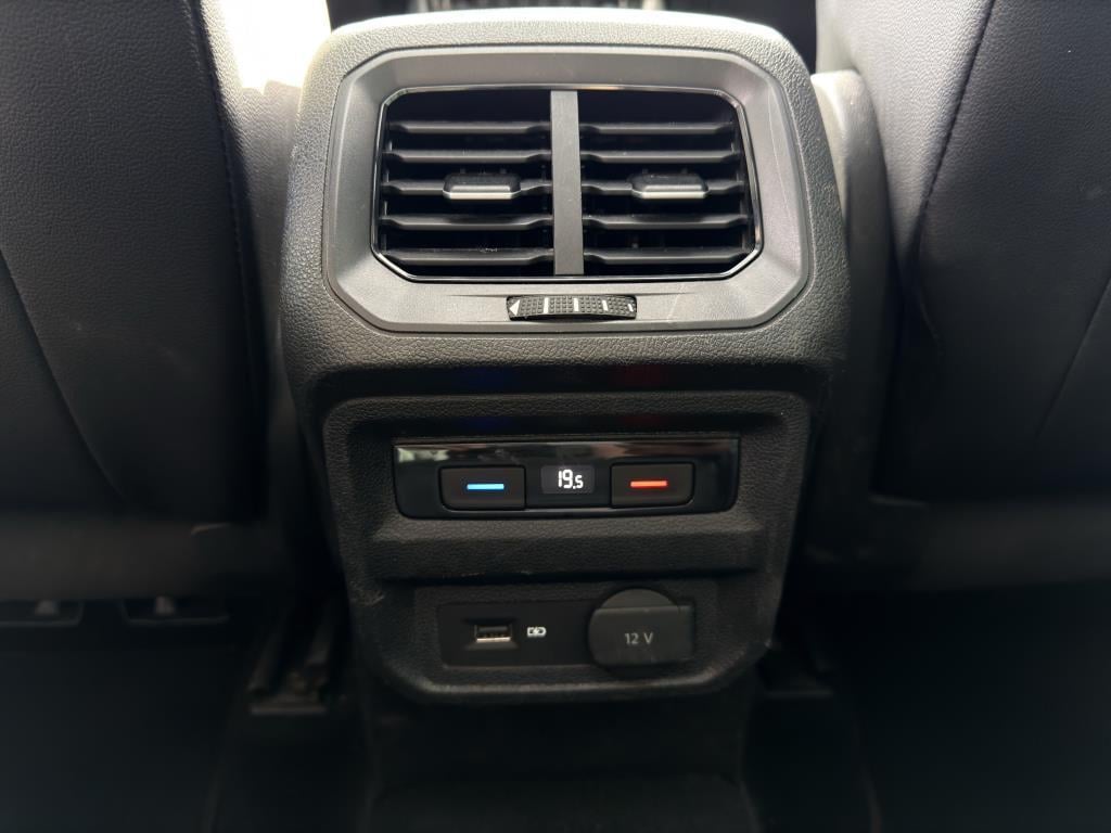 Volkswagen Tiguan 1.5 tsi act highline business r