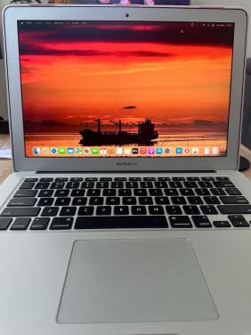 Macbook air (2017) “13