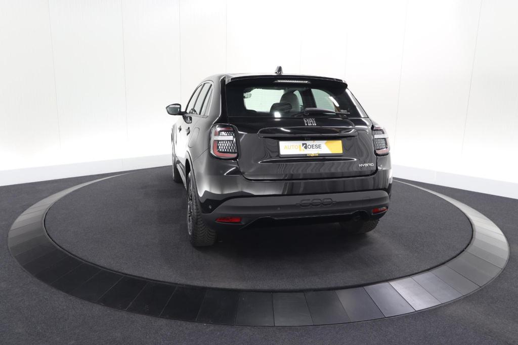Fiat 600 1.2 hybrid 110 urban | camera | dodehoekdetectie | keyless | apple