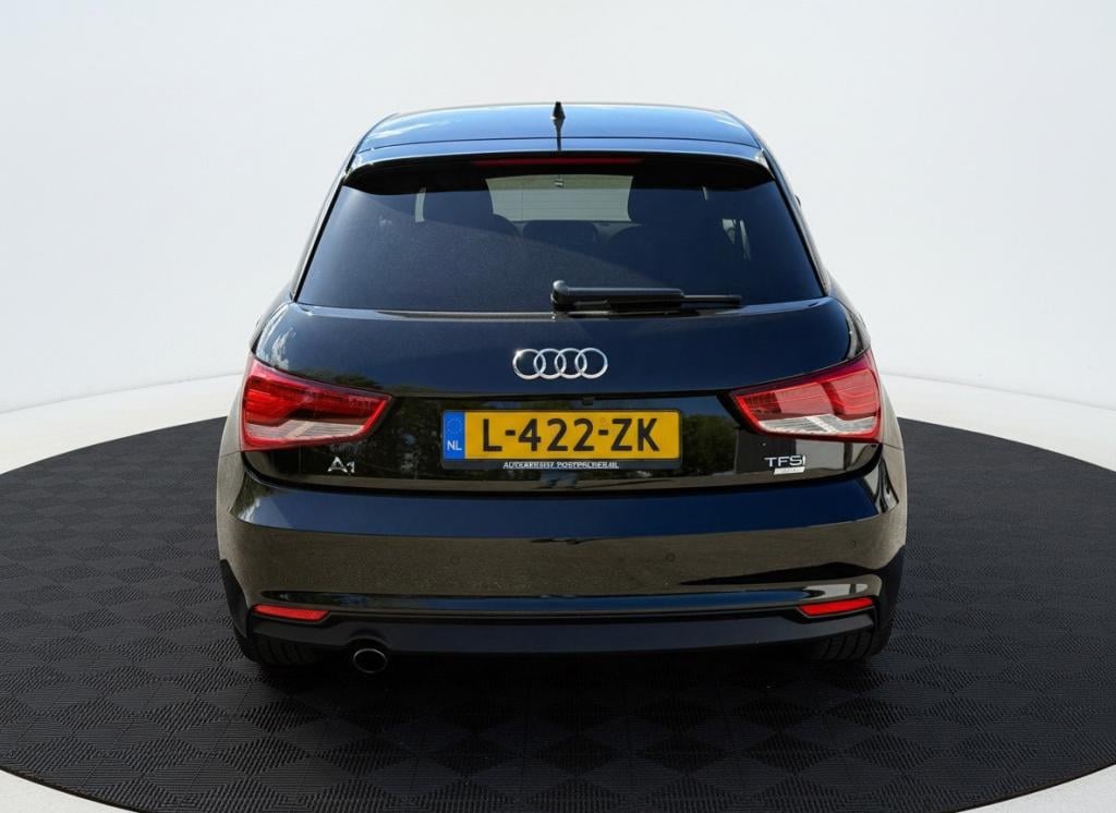 Audi A1 Sportback 1.0 tfsi advance sport