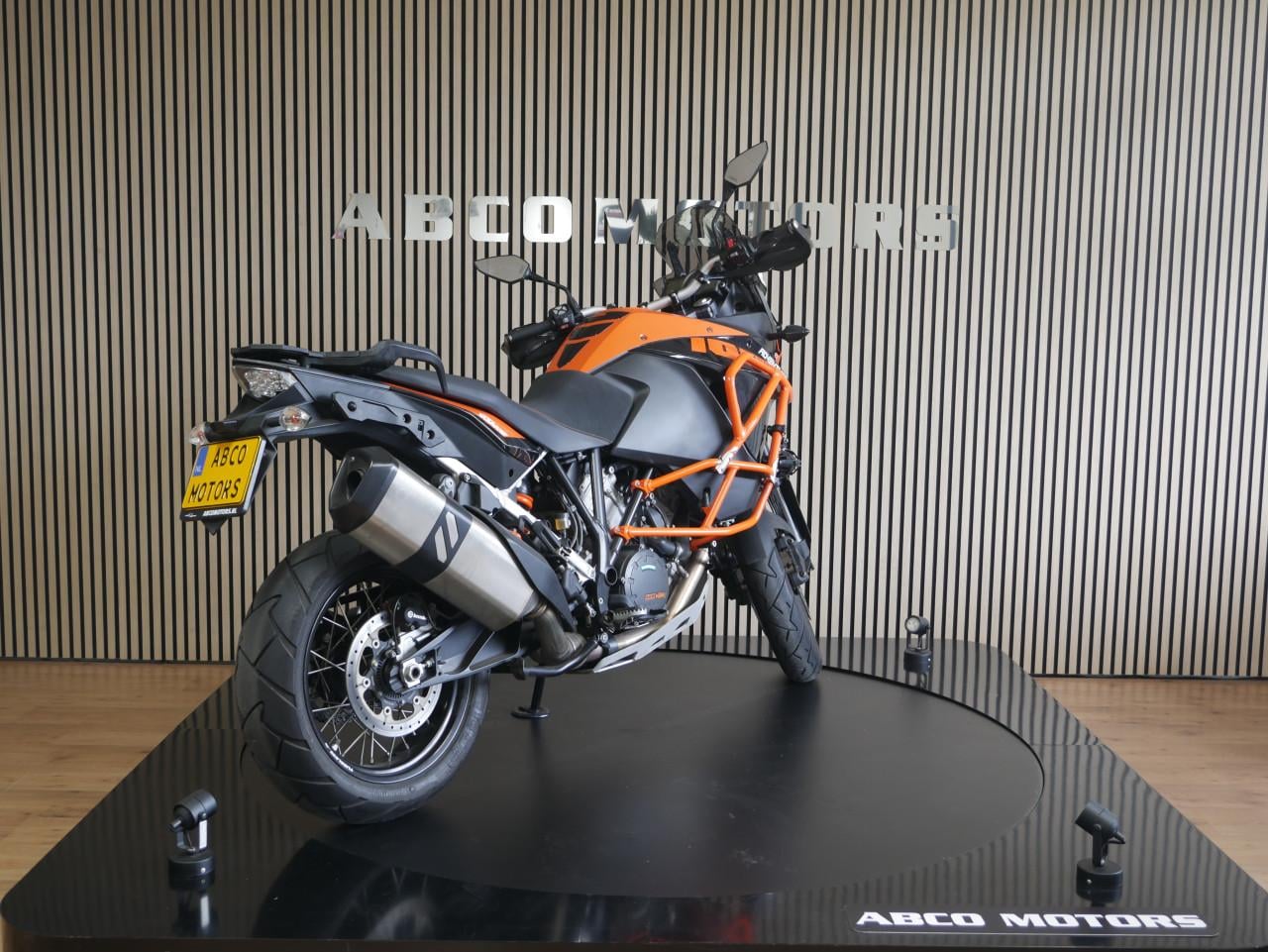 KTM 1050 ADVENTURE